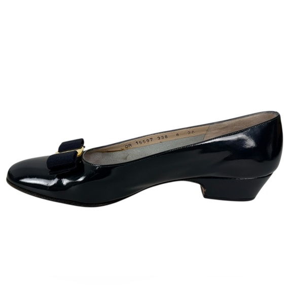 Salvatore Ferragamo Patent Leather Bow Pumps Blue Womens 8 AA 2A Casual Formal main image 11